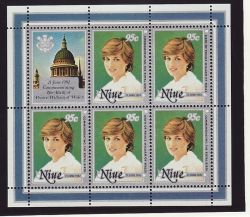 1982 Niue Royal Wedding Prince William Ovpt 95c S/S (81962)